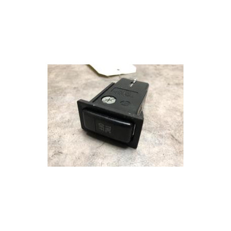 Bouton/Interrupteur TOYOTA AVENSIS 2 PHASE 1 d’occasion