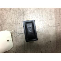 Bouton/Interrupteur TOYOTA AVENSIS 2 PHASE 1 d’occasion