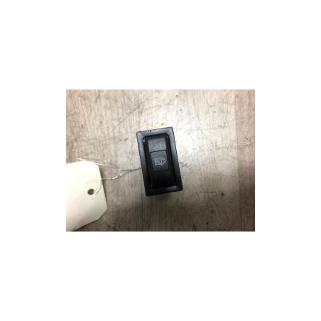 Bouton/Interrupteur TOYOTA AVENSIS 2 PHASE 1 d’occasion
