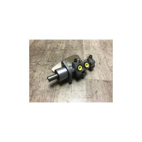 Maitre cylindre (freinage) RENAULT TWINGO 2 PHASE 2 d’occasion