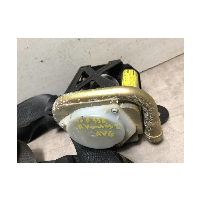 Ceinture avant gauche TOYOTA AVENSIS 2 PHASE 1 d’occasion