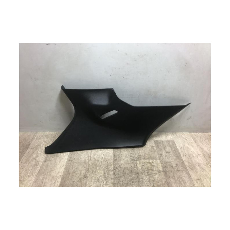 Garniture de pavillon PEUGEOT 2008 2 d’occasion