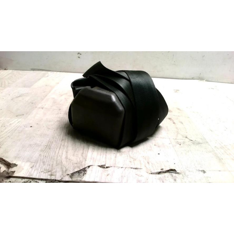 Ceinture arriere droit PEUGEOT 407 PHASE 1 BREAK d’occasion