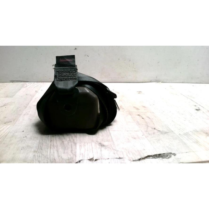 Ceinture arriere gauche PEUGEOT 407 PHASE 1 BREAK d’occasion