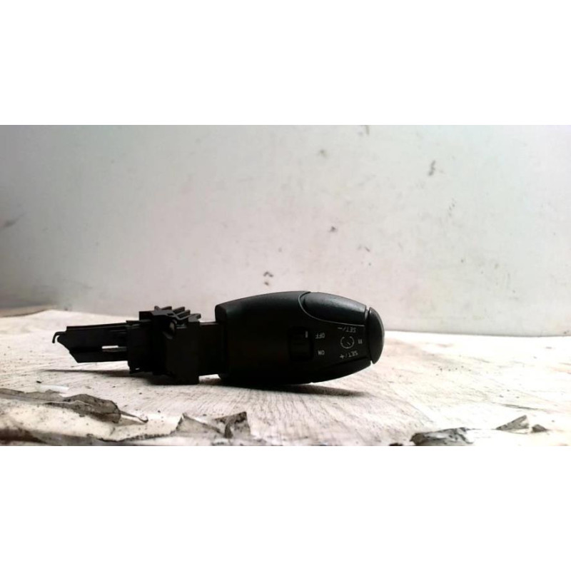 Commande regulateur vitesse PEUGEOT 407 PHASE 1 BREAK d’occasion