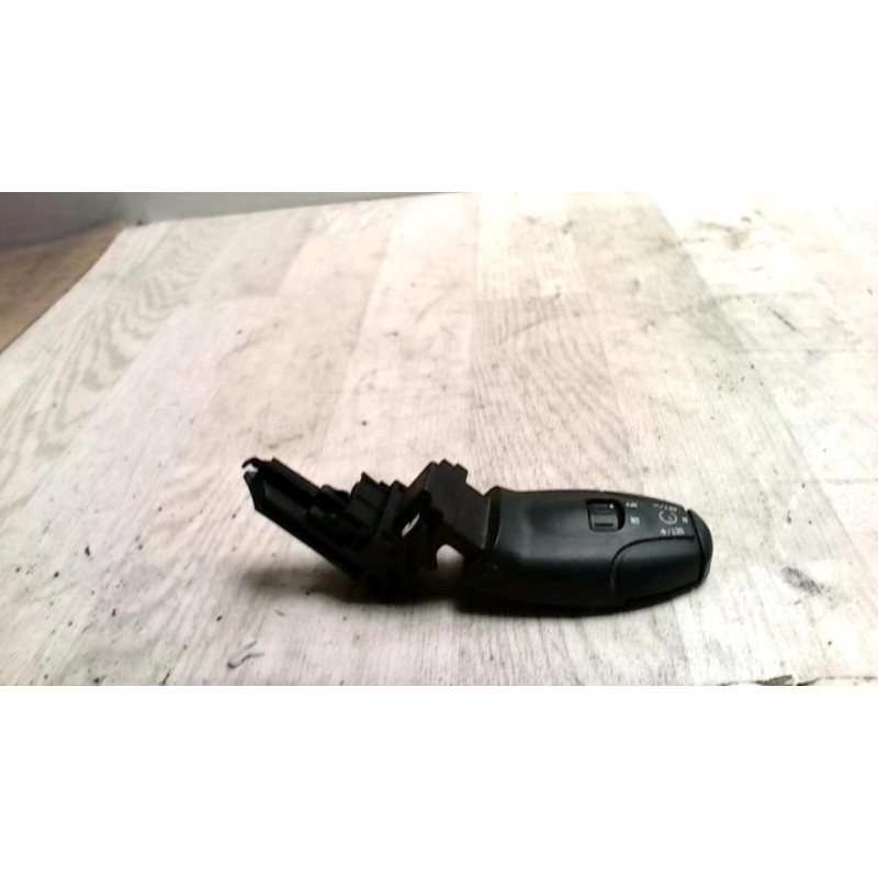Commande regulateur vitesse PEUGEOT 407 PHASE 1 BREAK d’occasion