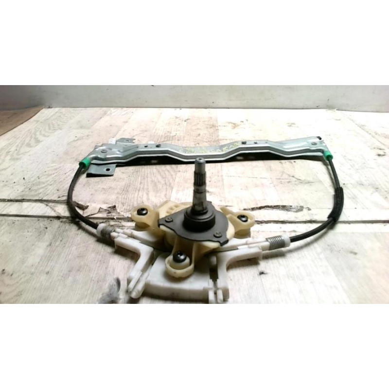 Leve vitre mecanique arriere gauche PEUGEOT 407 PHASE 1 BREAK d’occasion