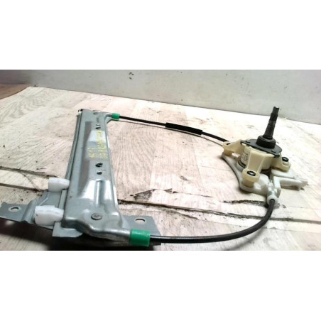 Leve vitre mecanique arriere gauche PEUGEOT 407 PHASE 1 BREAK d’occasion