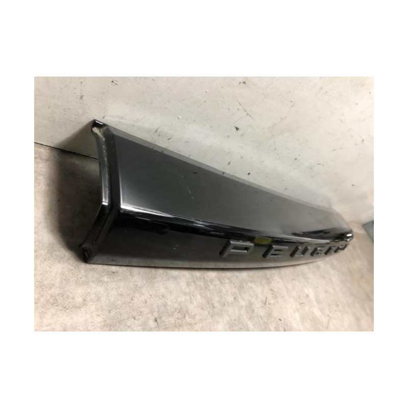 Baguette de coffre PEUGEOT 2008 2 d’occasion
