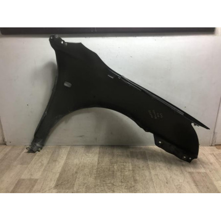 Aile avant gauche TOYOTA AVENSIS 2 PHASE 1 d’occasion