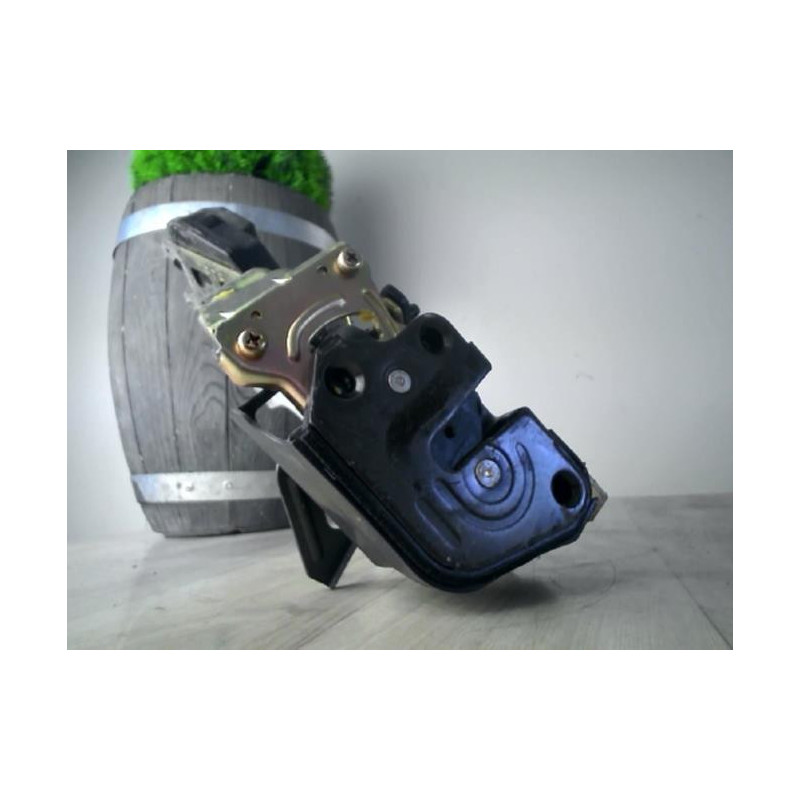 Serrure arriere droit HYUNDAI TUCSON 1 d’occasion