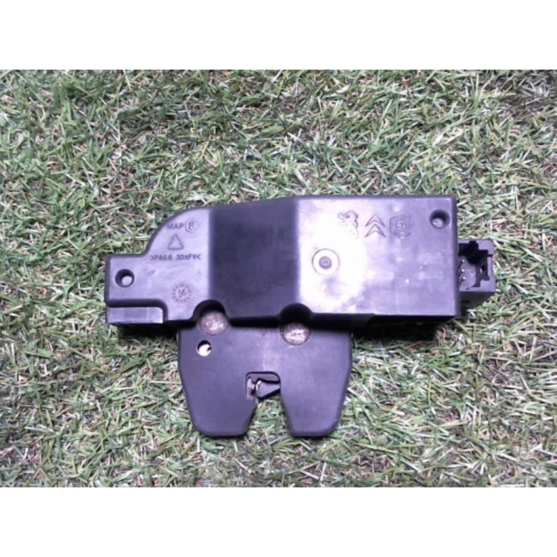 Serrure de hayon CITROEN XSARA PICASSO PHASE 1 d’occasion