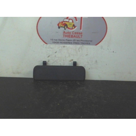 Poignee porte avant droit RENAULT CLIO I PHASE 1 d’occasion