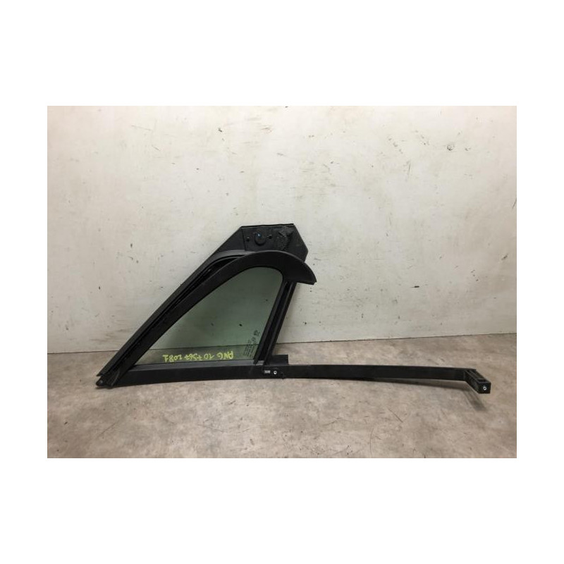 Custode avant gauche (porte) PEUGEOT 208 1 PHASE 2 d’occasion