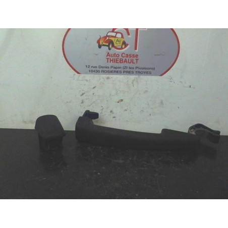 Poignee interieur avant droit CITROEN C3II PICA PICA 1.4 d’occasion