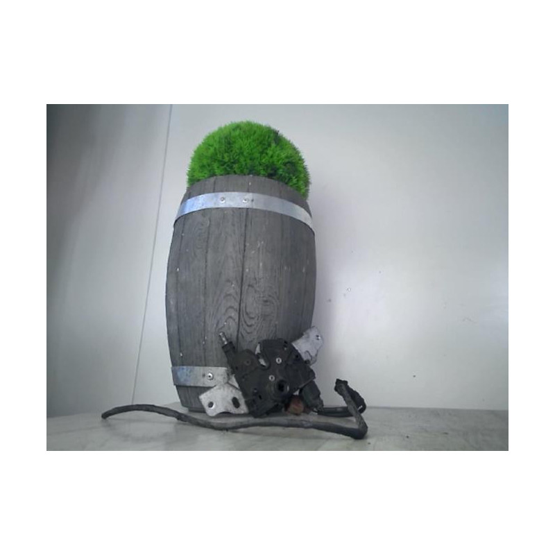 Serrure de coffre FORD MONDEO 2 d’occasion