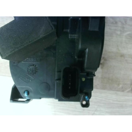 Serrure arriere droit RENAULT CLIO 3 PHASE 1 d’occasion
