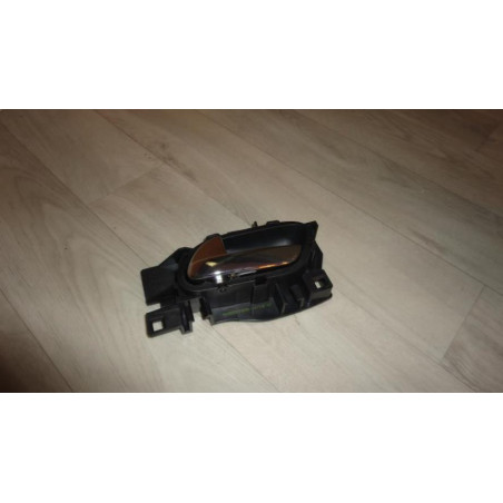 Poignee interieur arriere gauche CITROEN C4 GRAND PICASSO 1 d’occasion