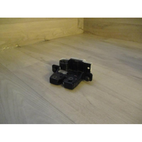 Serrure de hayon RENAULT  d’occasion