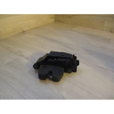 Serrure de hayon CITROEN C4 2 PHASE 1 d’occasion