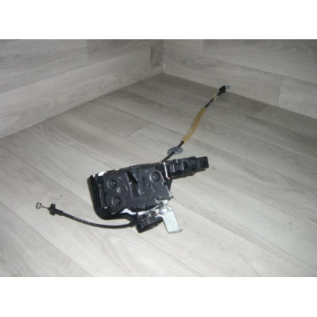 Serrure arriere gauche FORD FOCUS 2 PHASE 1 d’occasion