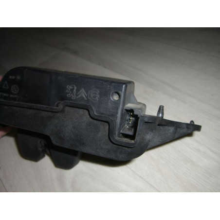 Serrure de hayon CITROEN C2 PHASE 1 d’occasion