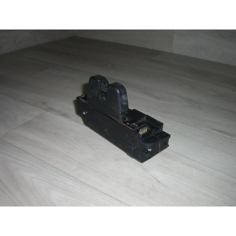 Serrure de hayon CITROEN C3 1 PHASE 1 d’occasion