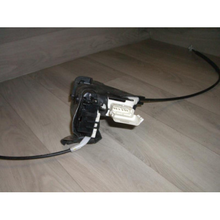 Serrure arriere gauche PEUGEOT 407 PHASE 1 d’occasion