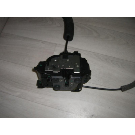 Serrure arriere droit RENAULT MEGANE 3 PHASE 1 d’occasion