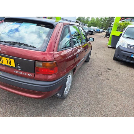 Autoradio d'origine OPEL ASTRA F PHASE 2 d’occasion