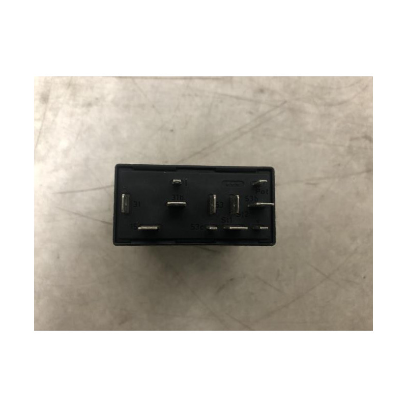 Relais electrique VOLKSWAGEN  d’occasion
