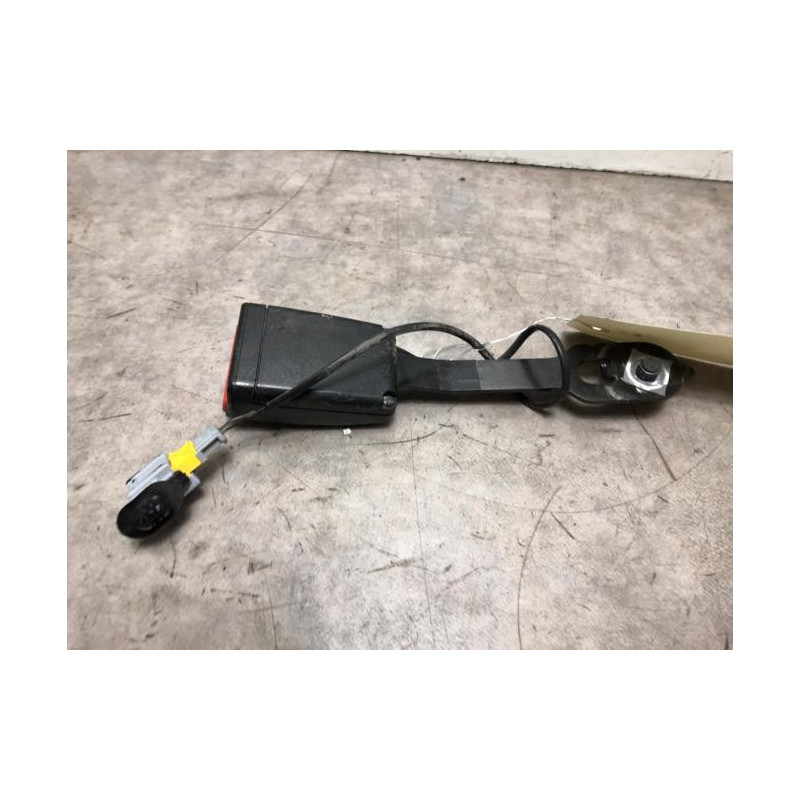 Attache ceinture avant gauche PEUGEOT 208 1 PHASE 2 d’occasion