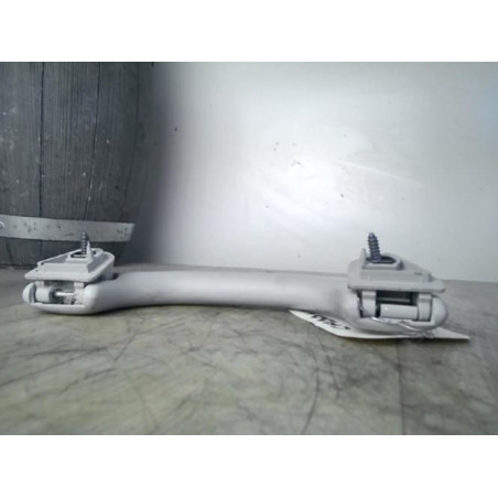 Poignee de maintien avant gauche VOLKSWAGEN CADDY 4 d’occasion