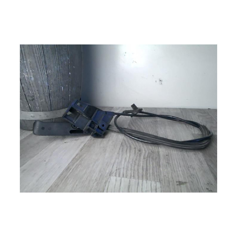 Poignee d'ouverture de capot VOLKSWAGEN CADDY 4 d’occasion