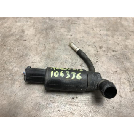 Pompe lave glace avant TOYOTA AVENSIS 2 PHASE 1 d’occasion