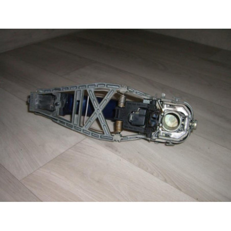 Poignee porte arriere gauche VOLKSWAGEN TOURAN 1 PHASE 1 d’occasion