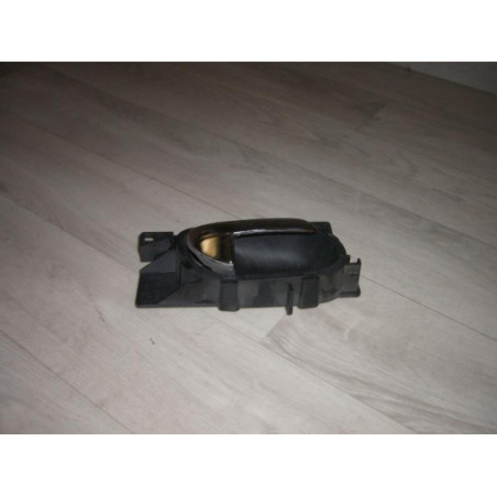Poignee interieur arriere droit PEUGEOT 407 PHASE 1 BREAK d’occasion