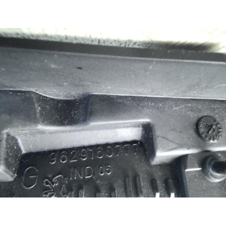 Poignee interieur avant gauche PEUGEOT 607 PHASE 1 d’occasion