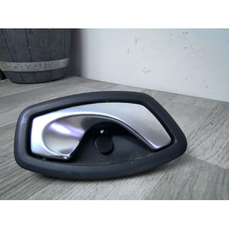 Poignee interieur arriere droit RENAULT GRAND SCENIC 3 PHASE 1 d’occasion