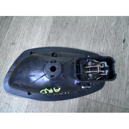 Poignee interieur arriere droit RENAULT GRAND SCENIC 3 PHASE 1 d’occasion