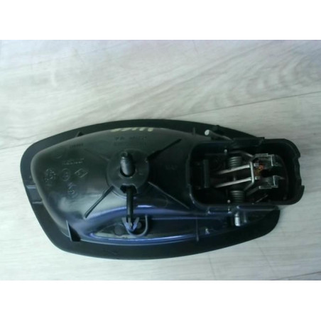 Poignee interieur avant gauche RENAULT MEGANE 3 PHASE 3 d’occasion