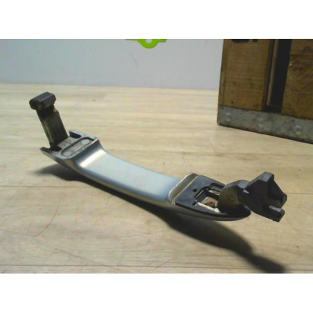 Poignee porte arriere droit RENAULT MEGANE 2 PHASE 1 d’occasion