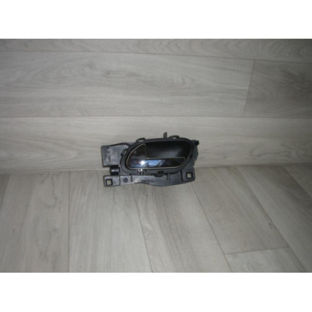 Poignee interieur arriere gauche PEUGEOT 407 PHASE 1 d’occasion