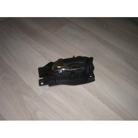 Poignee interieur arriere gauche PEUGEOT 407 PHASE 1 d’occasion