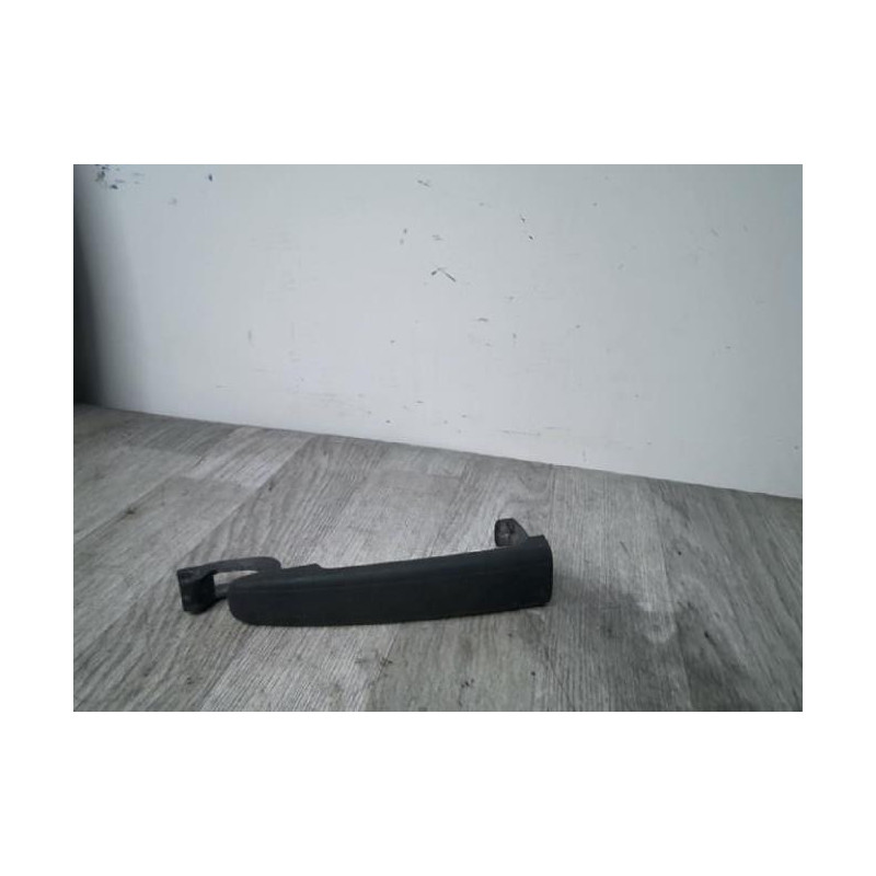 Poignee porte avant gauche CITROEN C3 1 PHASE 1 d’occasion