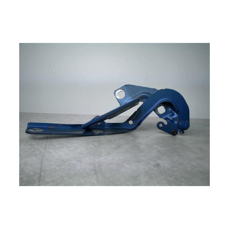 Charniere de porte de coffre gauche CITROEN C4 PICASSO 1 d’occasion