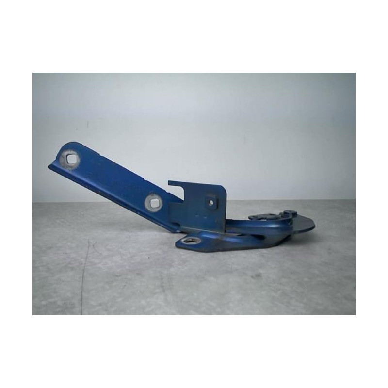 Charniere de porte de coffre droit CITROEN C4 PICASSO 1 d’occasion