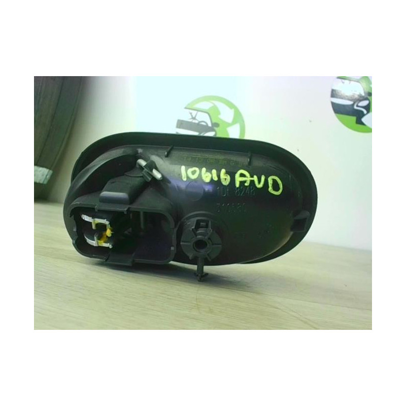 Poignee interieur avant droit RENAULT CLIO 3 PHASE 2 d’occasion