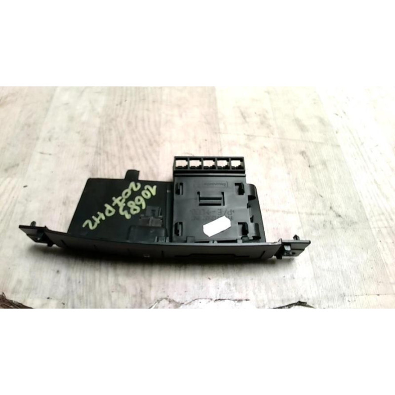 Commande de fermeture centralisee PEUGEOT 207 PHASE 2 d’occasion
