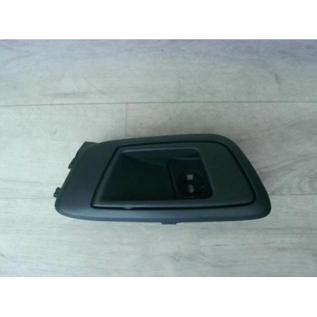 Poignee interieur arriere droit FORD  d’occasion
